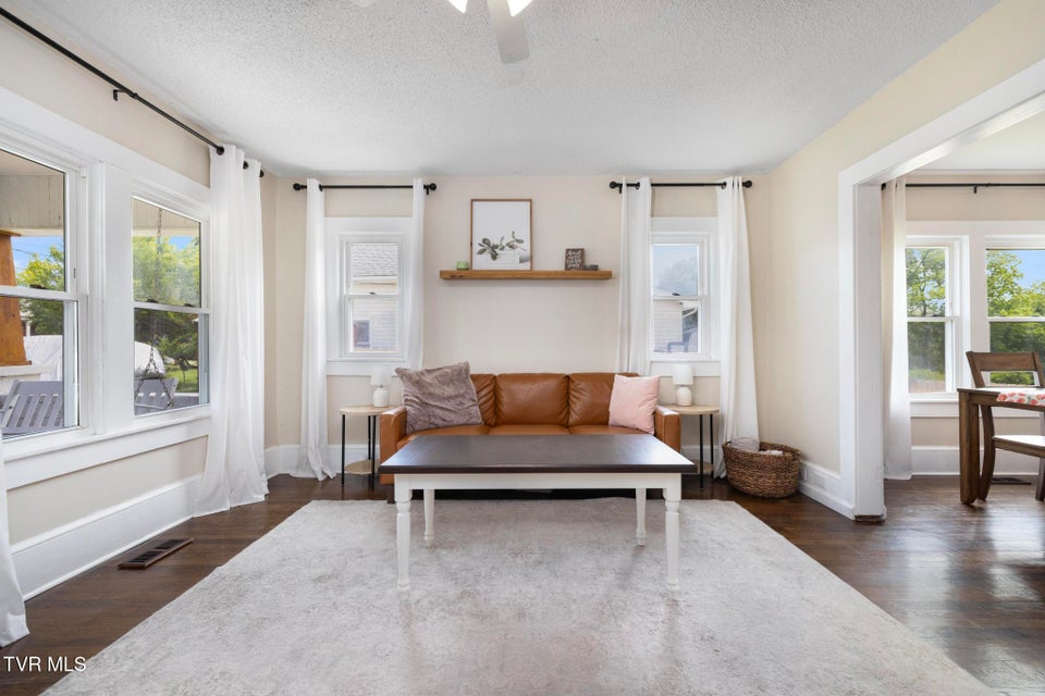 Photo #7: 4217 Sullivan Gardens Drive