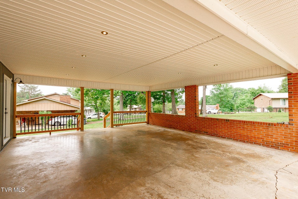 Photo #7: 1236 Nassau Drive