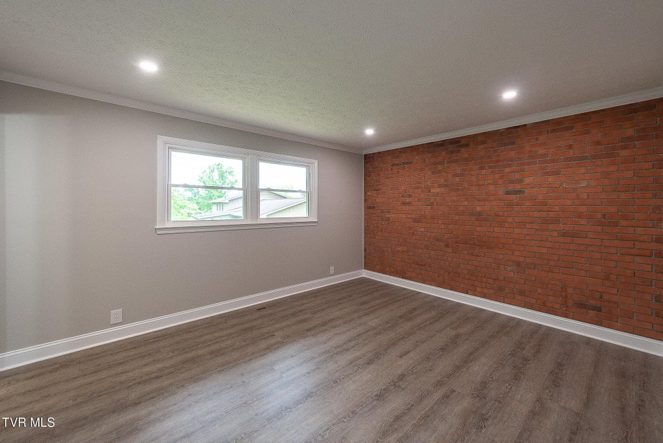 Photo #32: 1236 Nassau Drive