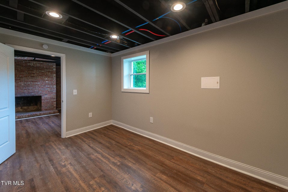 Photo #41: 1236 Nassau Drive