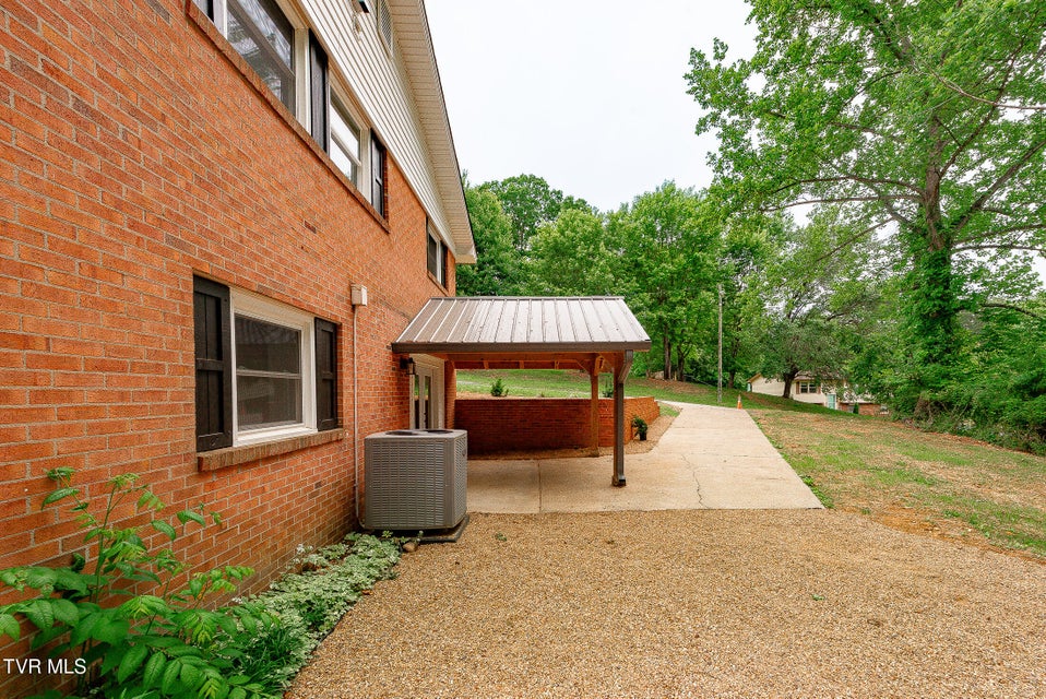 Photo #67: 1236 Nassau Drive