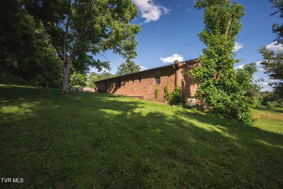Photo #34: 331 Luther Villa Road