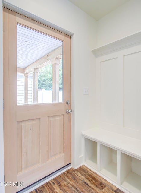 Photo #15: 408 Levelin Street