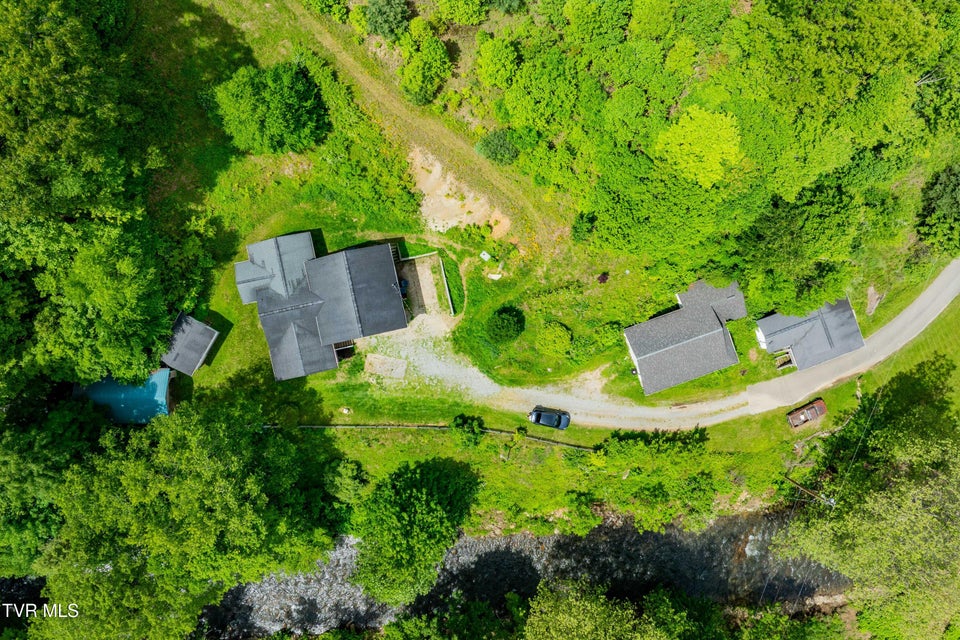 Photo #44: 402 Crabtree Road