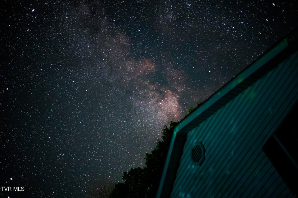 Photo #51: 402 Crabtree Road