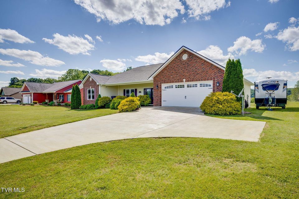 Photo #3: 240 D Ward Road
