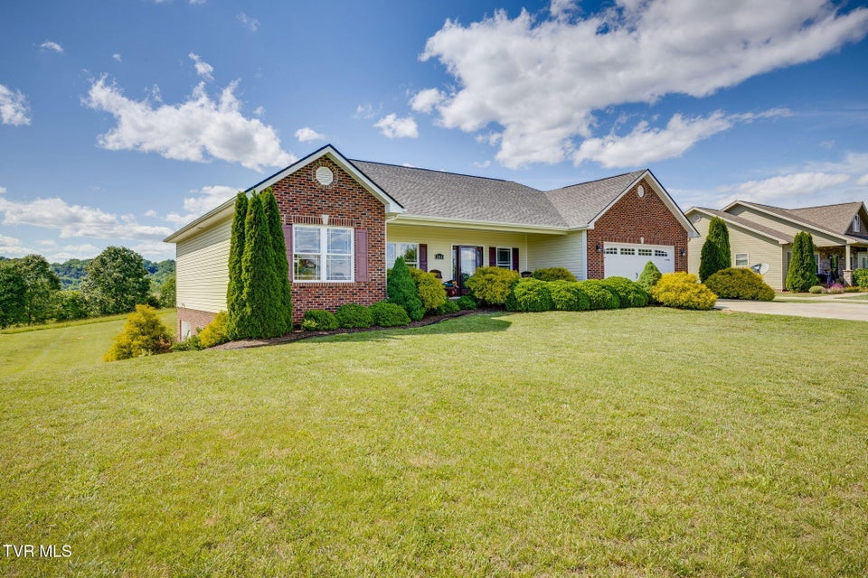Photo #4: 240 D Ward Road