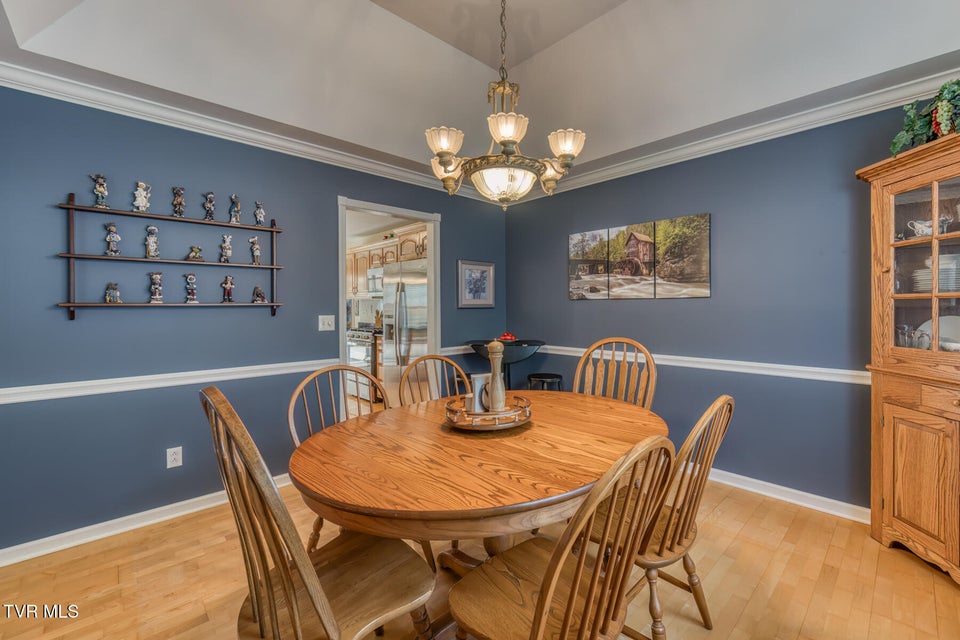 Photo #25: 620 Glen Oaks Place