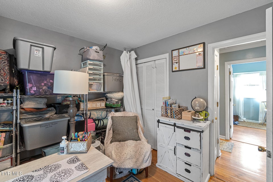 Photo #30: 523 Ravenwood Drive