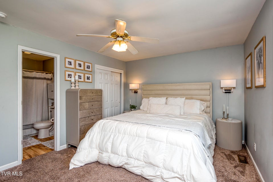 Photo #13: 595 Suncrest Drive Drive