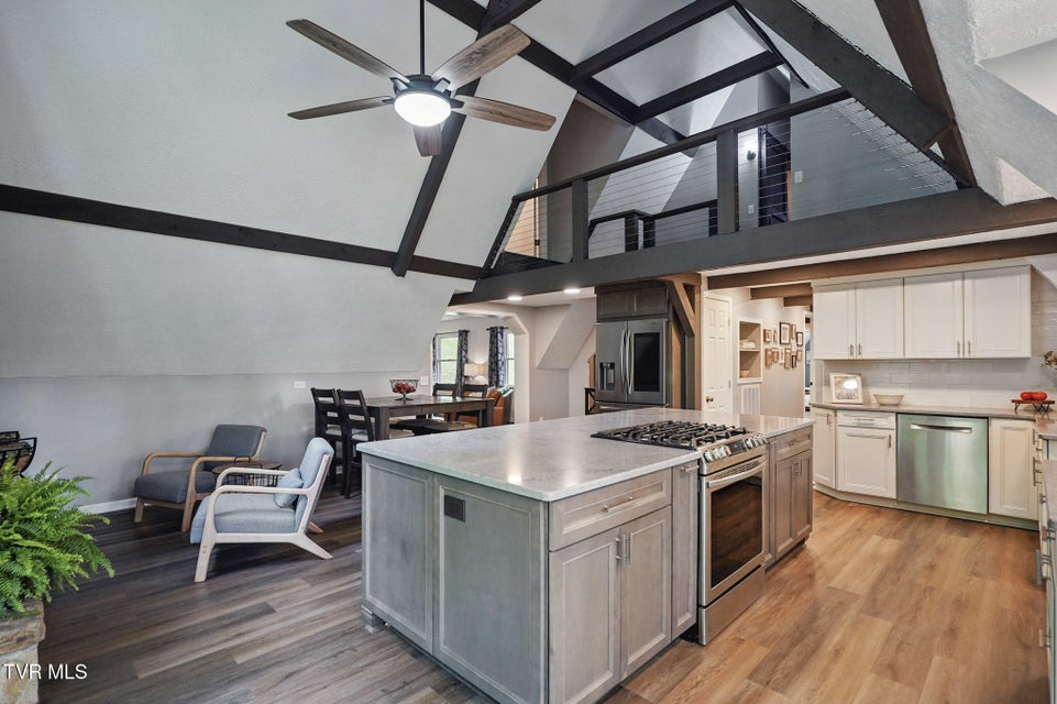 Photo #22: 8466 Courtland Road