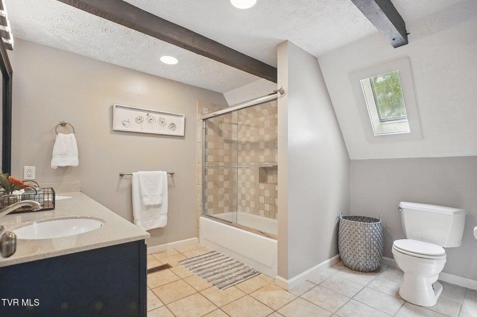 Photo #28: 8466 Courtland Road