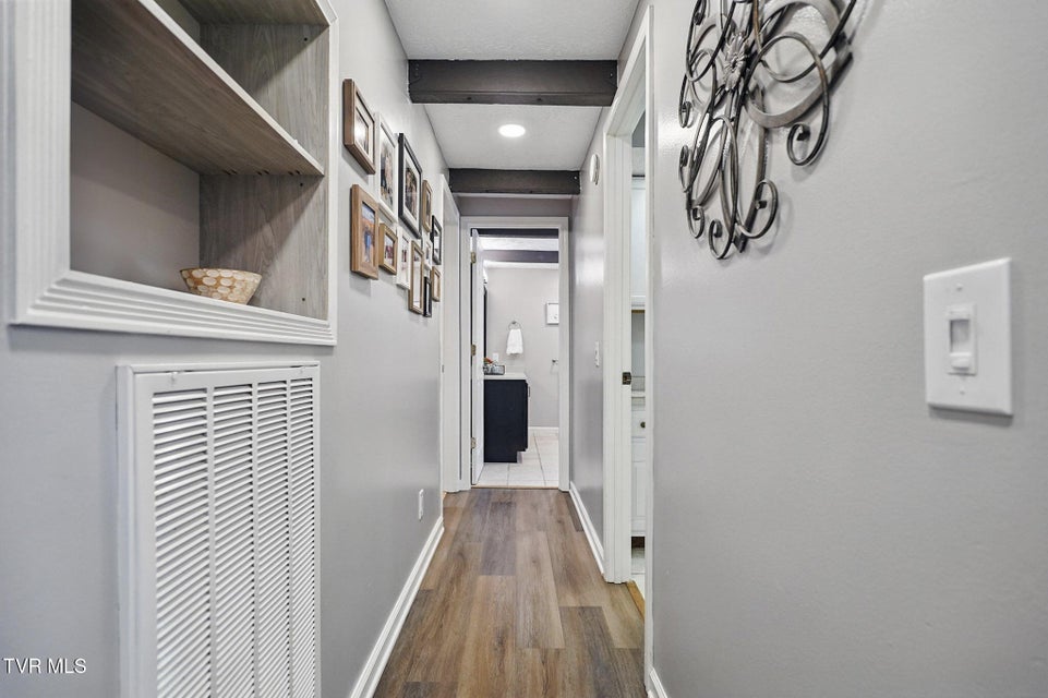 Photo #27: 8466 Courtland Road