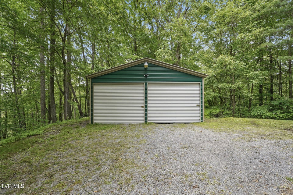 Photo #42: 8466 Courtland Road