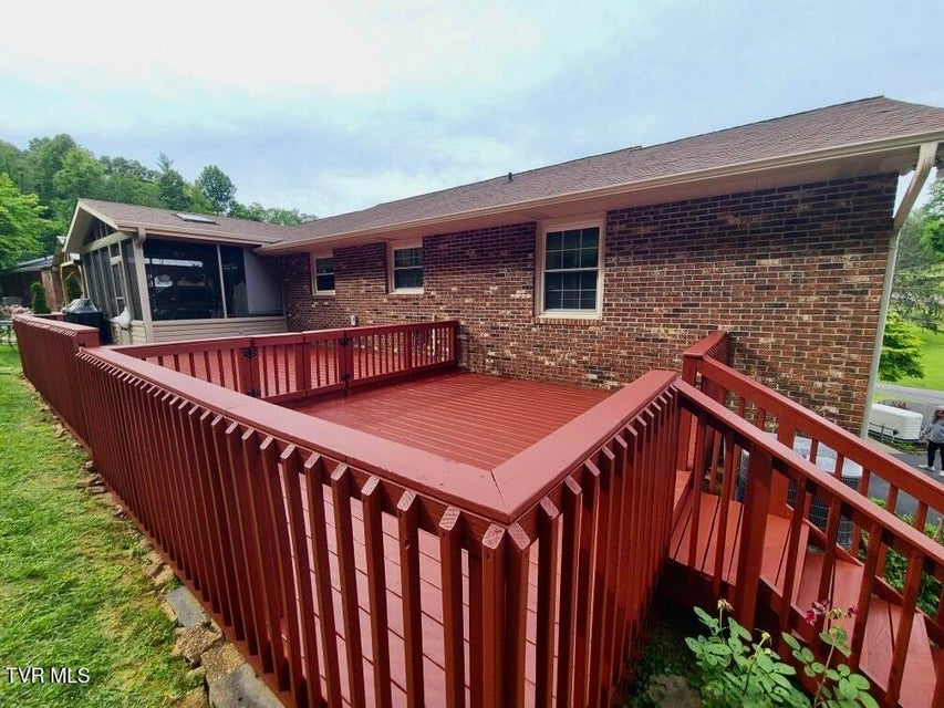 Photo #47: 5009 Surrey Drive