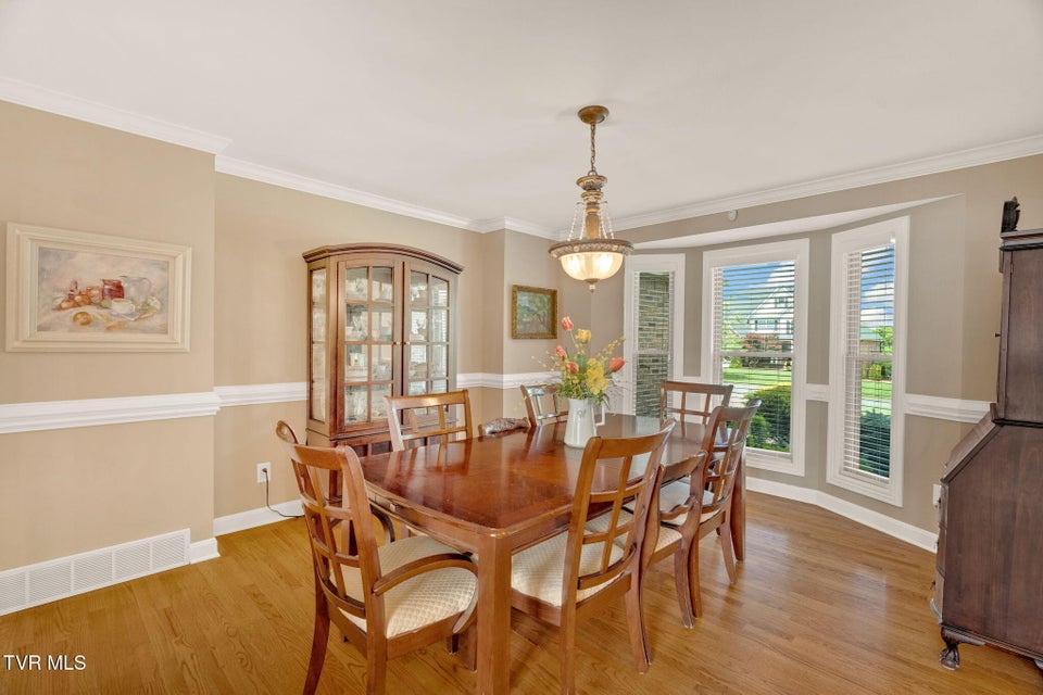 Photo #8: 5 Carriage Court