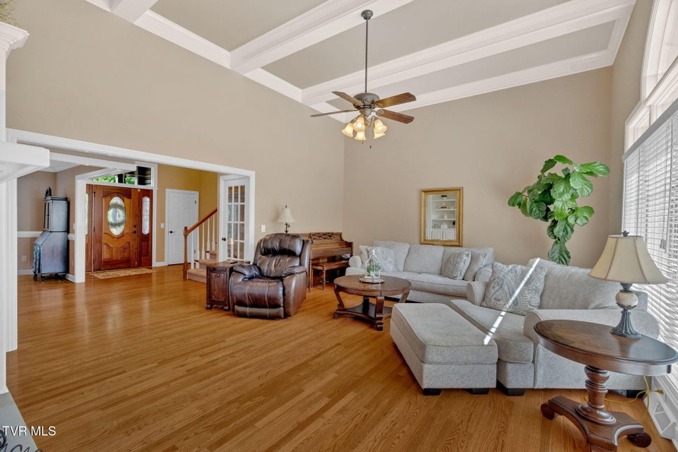 Photo #6: 5 Carriage Court