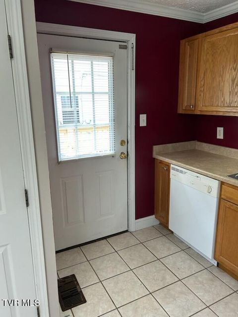 Photo #12: 1657 Redwood Drive