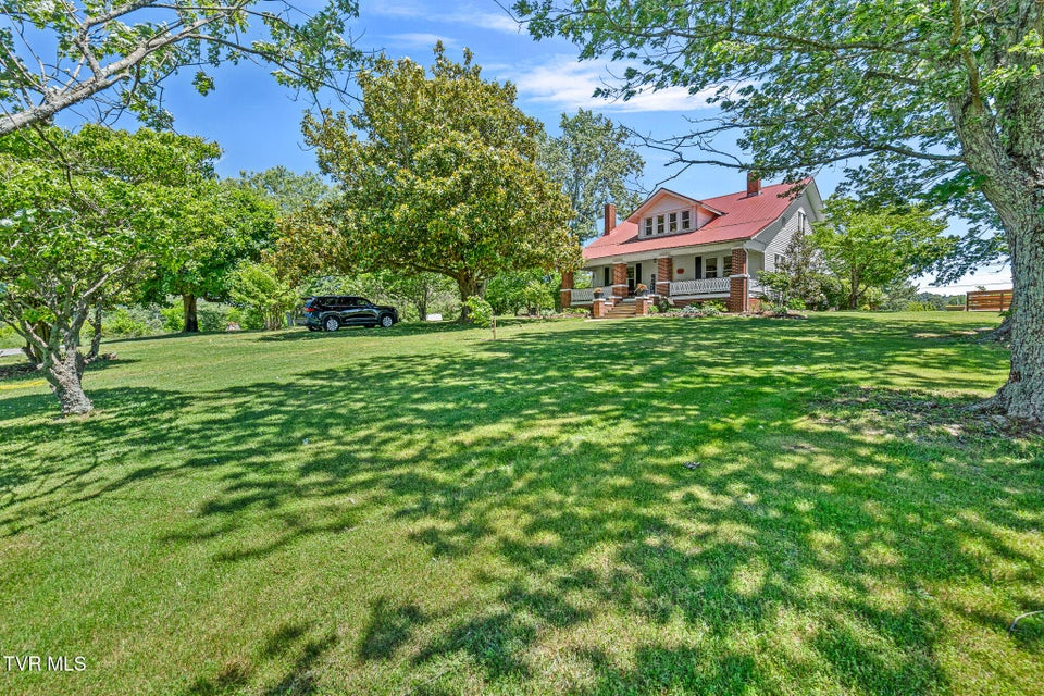 Photo #52: 200 Smith Mill Road