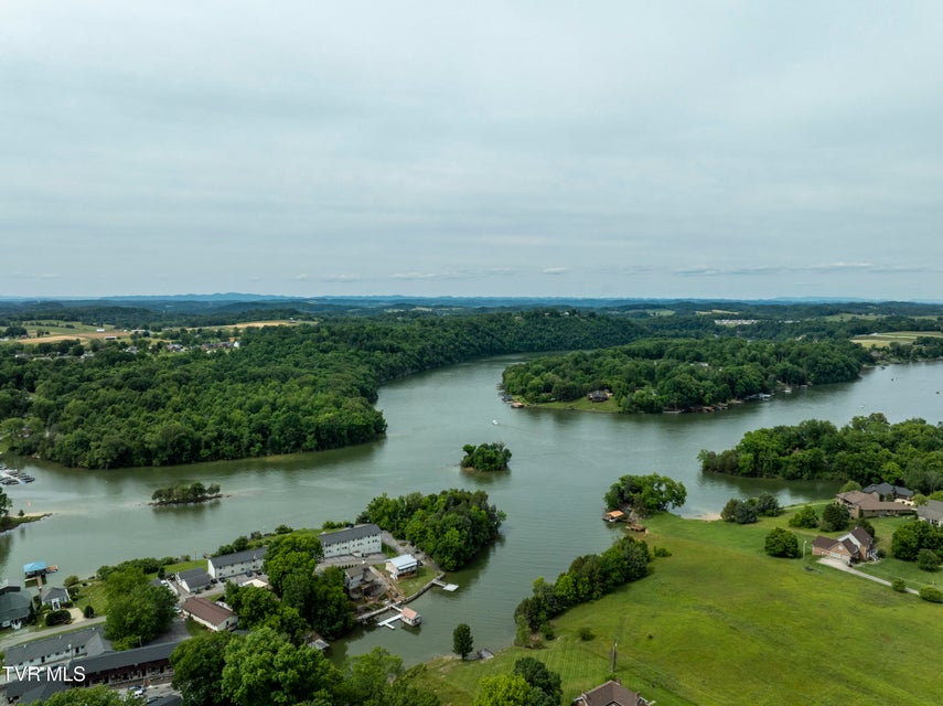 Photo #61: 1402 Lake Ridge Square