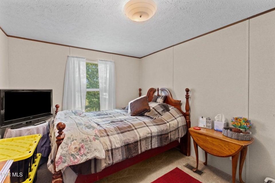 Photo #18: 7812 Stagecoach Road