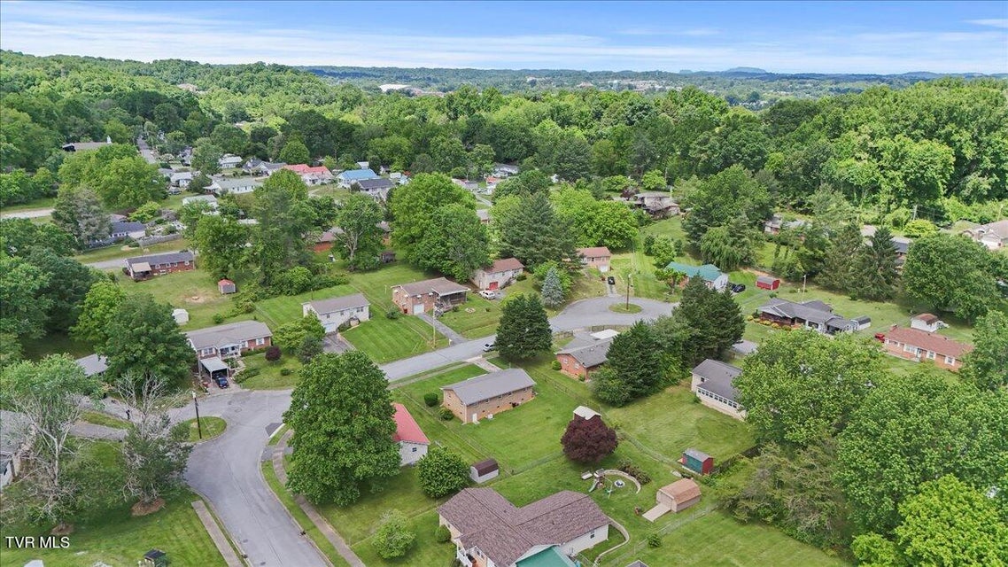 Photo #3: 313 Peach Blossom Court