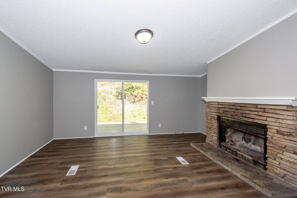 Photo #5: 123 Griffin Drive