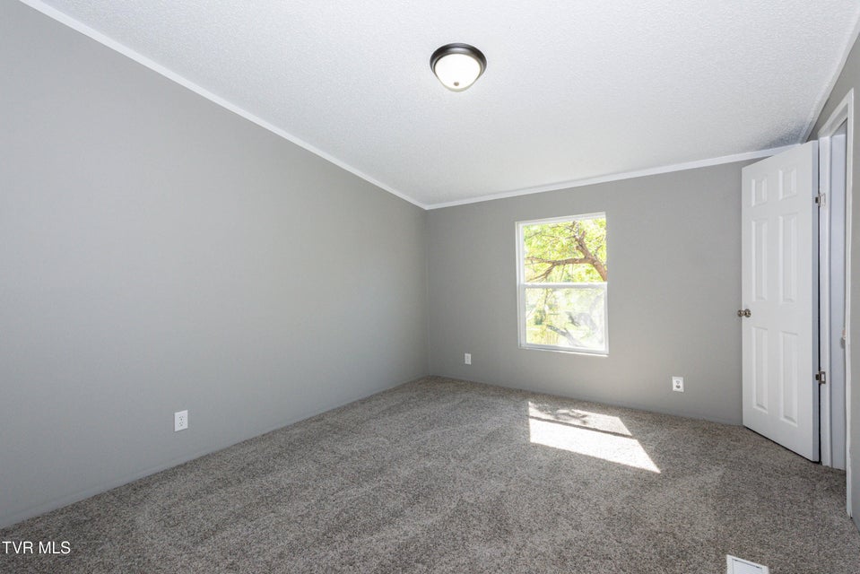Photo #20: 123 Griffin Drive