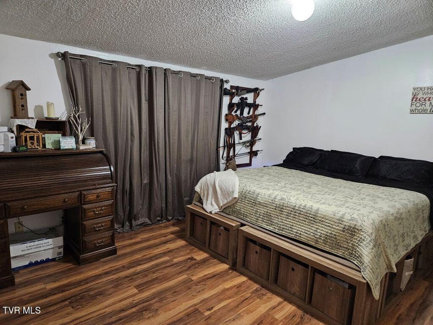 Photo #13: 17508 Dreamers Lane
