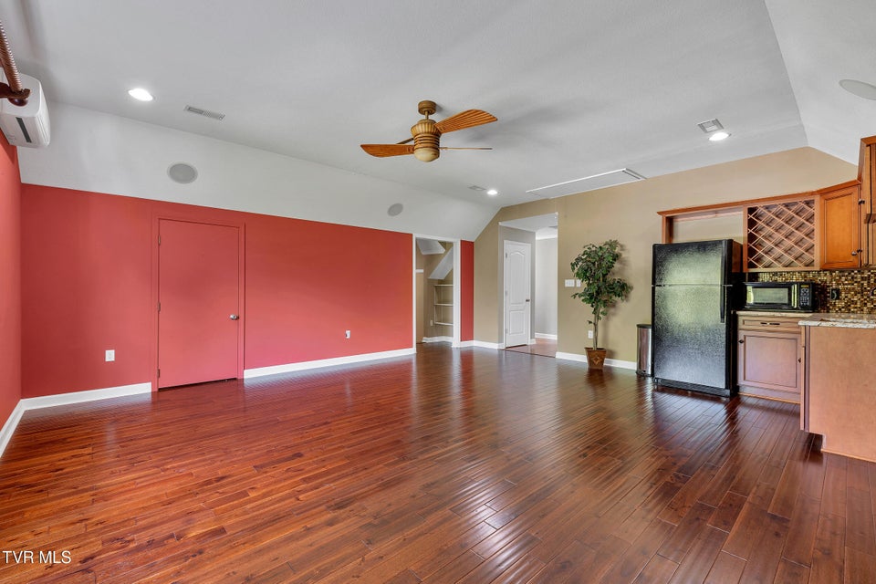Photo #30: 509 Amelia Court