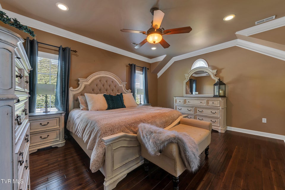 Photo #33: 509 Amelia Court