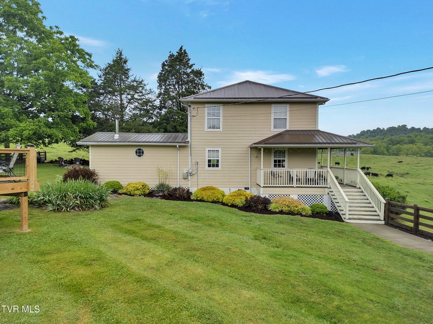 Photo #4: 1560 Highway 394