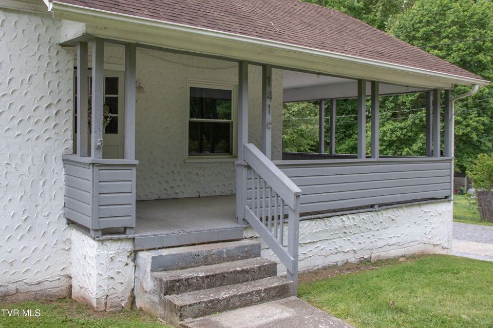 Photo #29: 1416 Cedar Street