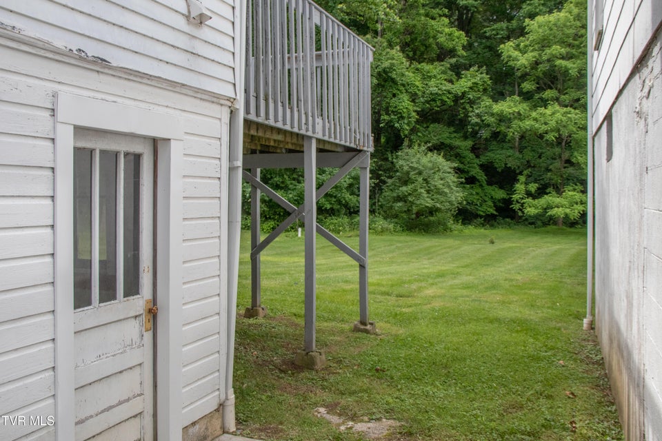 Photo #42: 1416 Cedar Street