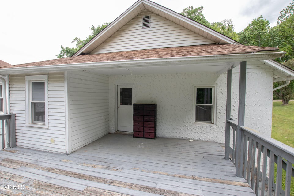 Photo #45: 1416 Cedar Street