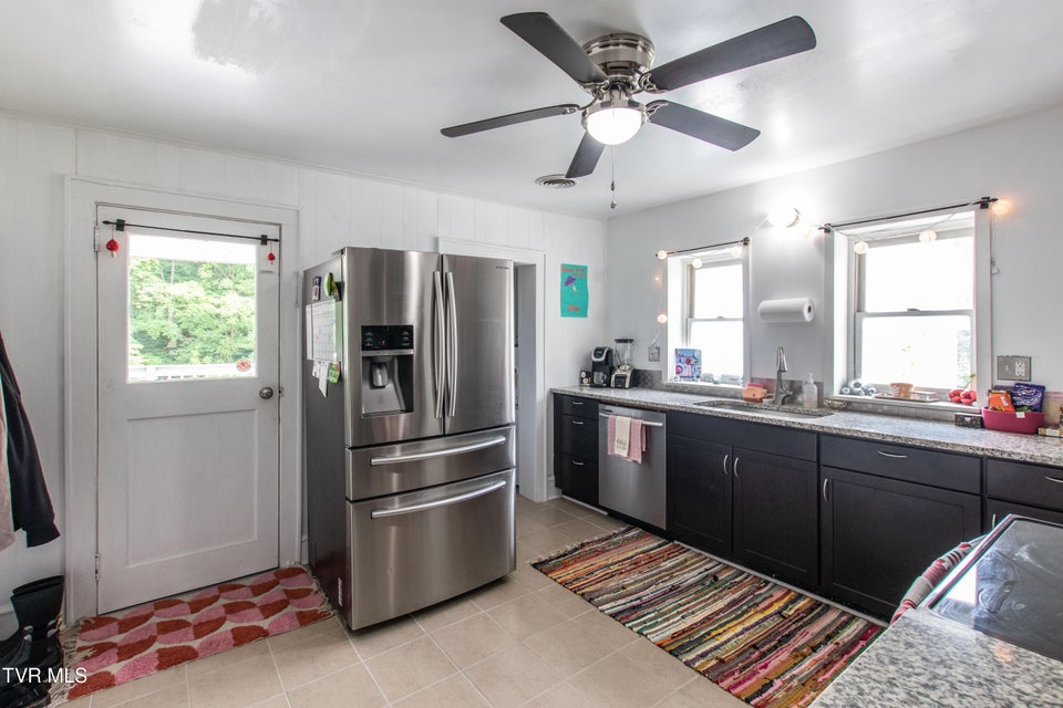 Photo #2: 1416 Cedar Street