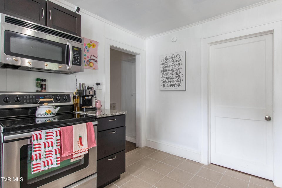 Photo #6: 1416 Cedar Street