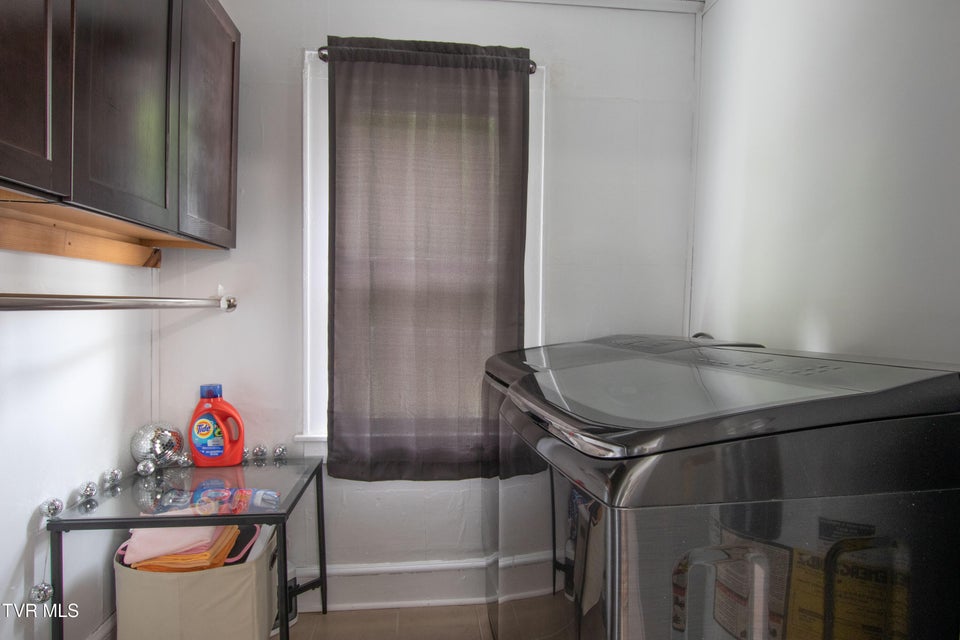 Photo #7: 1416 Cedar Street