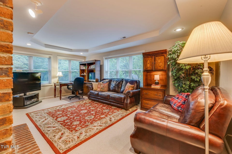 Photo #61: 117 Quail Heights Court