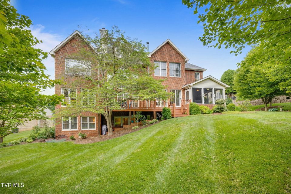 Photo #5: 117 Quail Heights Court