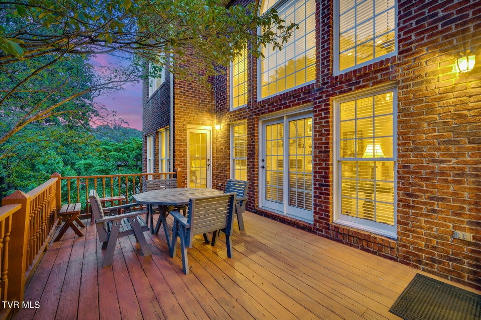 Photo #96: 117 Quail Heights Court