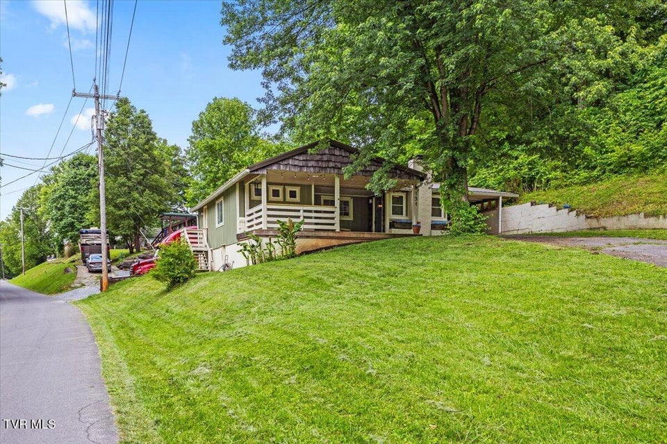 Photo #36: 131 Greenlee Road