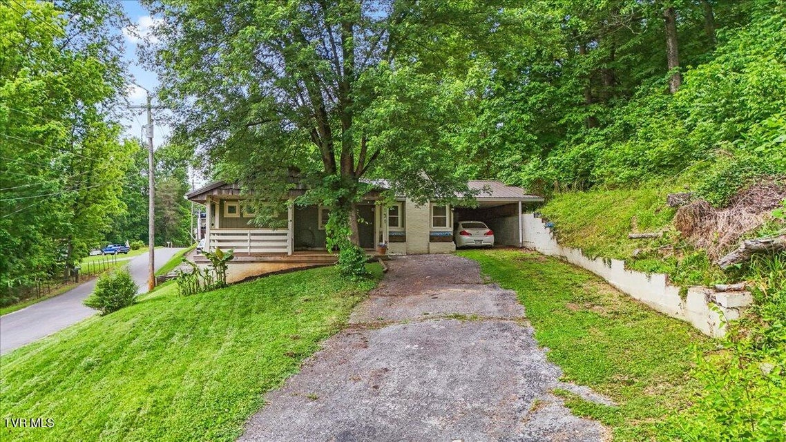 Photo #42: 131 Greenlee Road