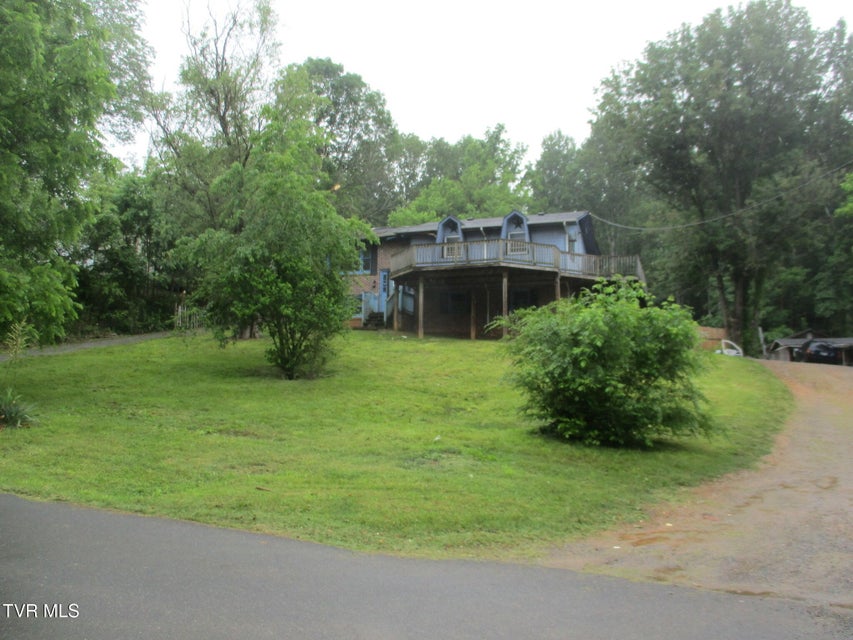 Photo #4: 371 Jonesboro Drive