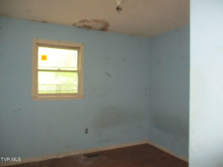 Photo #11: 371 Jonesboro Drive