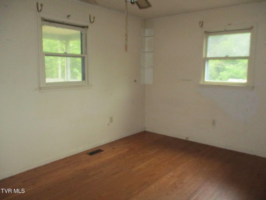 Photo #13: 371 Jonesboro Drive