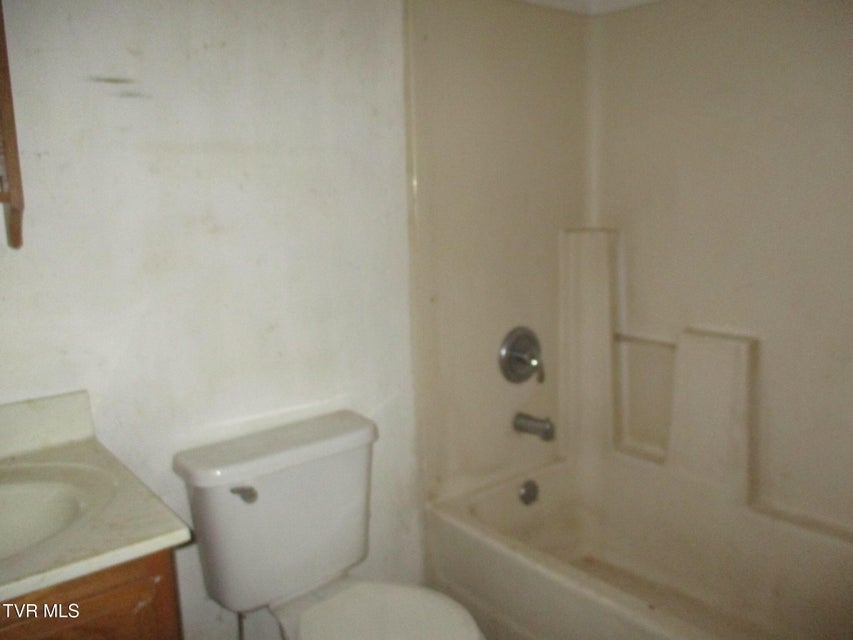 Photo #14: 371 Jonesboro Drive