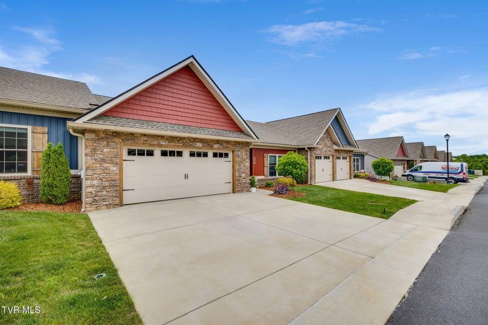 Photo #3: 262 Harps Lane