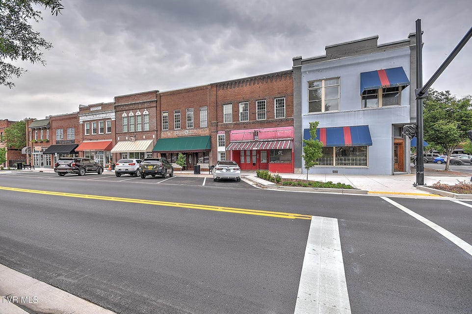 Photo #2: 104 Main Street