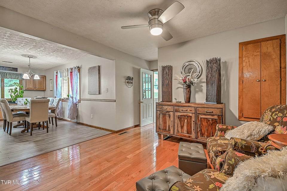 Photo #13: 205 Live Oak Drive